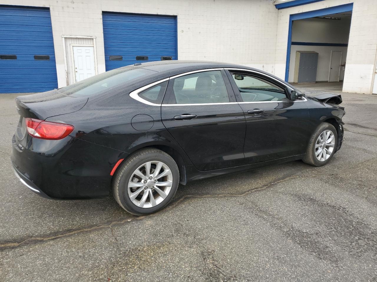 2015 Chrysler 200 C - Фото 3