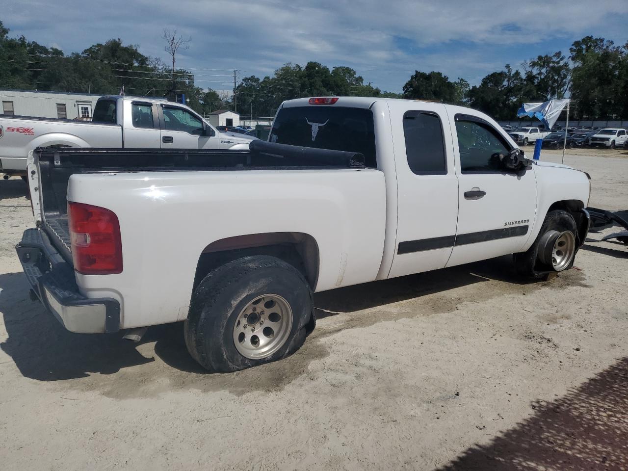2013 Chevrolet Silverado C1500 Ls - Image 3