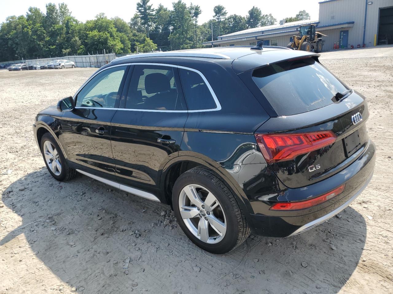 2019 Audi Q5 Premium Plus - Фото 2