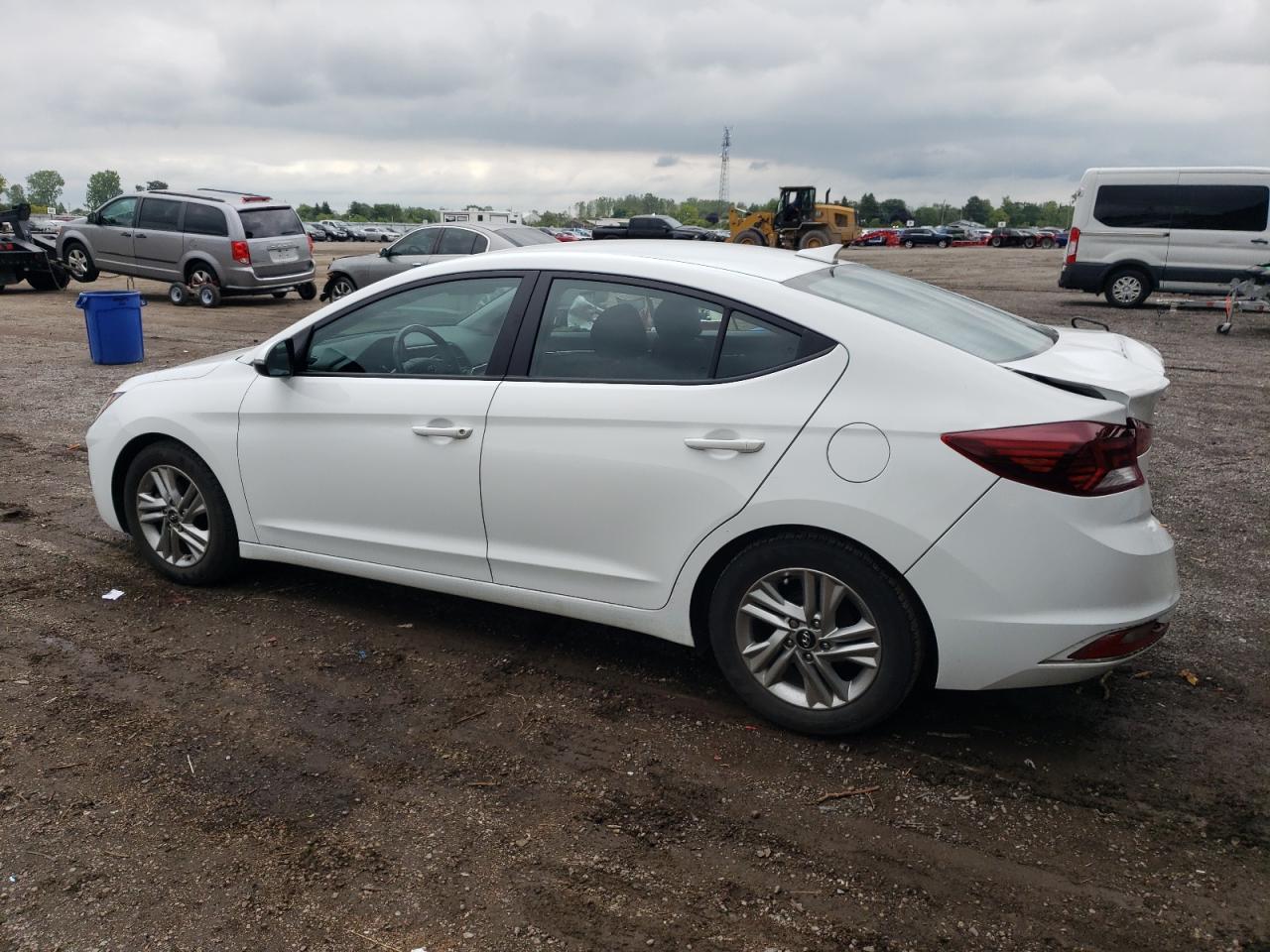 2020 Hyundai Elantra Sel - Image 2