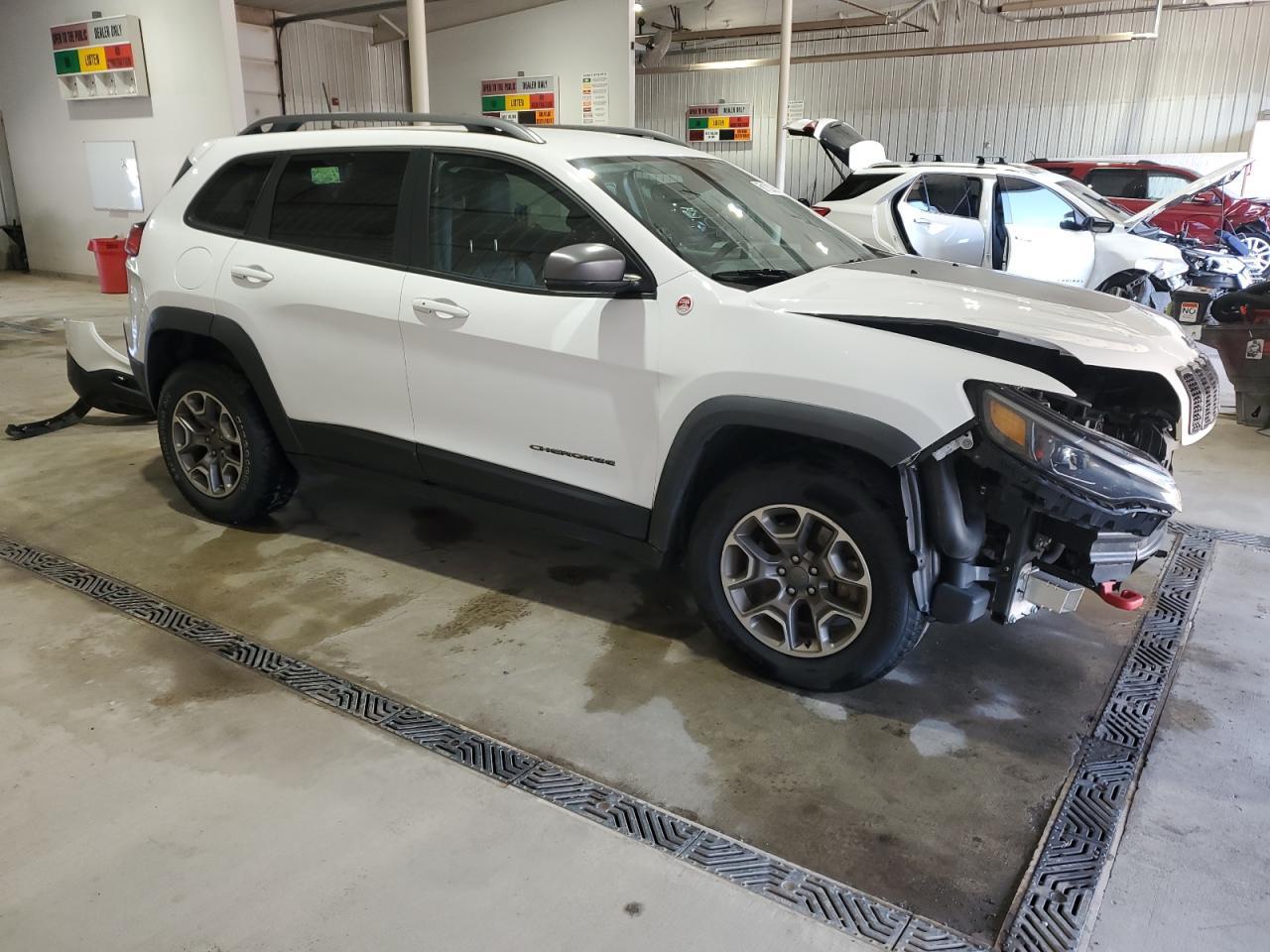 2020 Jeep Cherokee Trailhawk - Фото 4