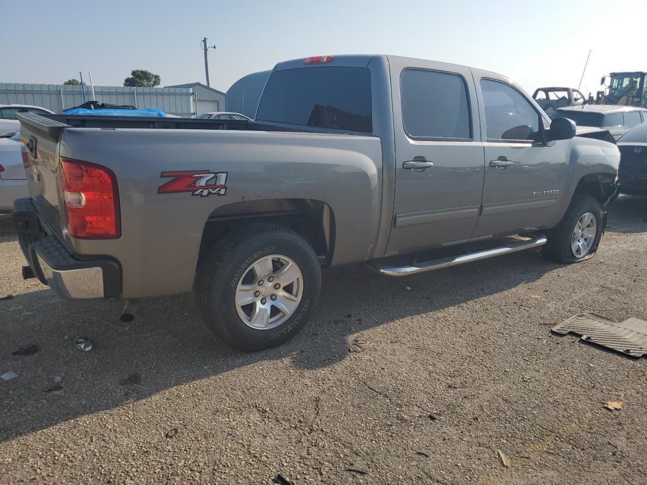 2013 Chevrolet Silverado K1500 Lt - Image 3