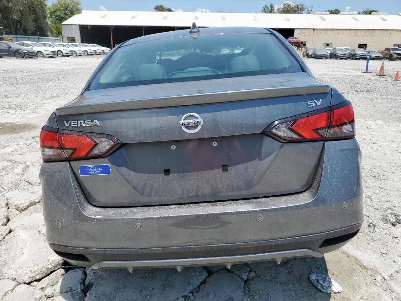 2020 Nissan Versa Sv - Image 6