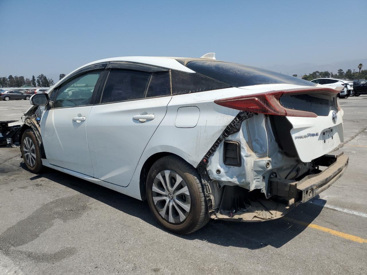 2021 Toyota Prius Prime Le - Image 2