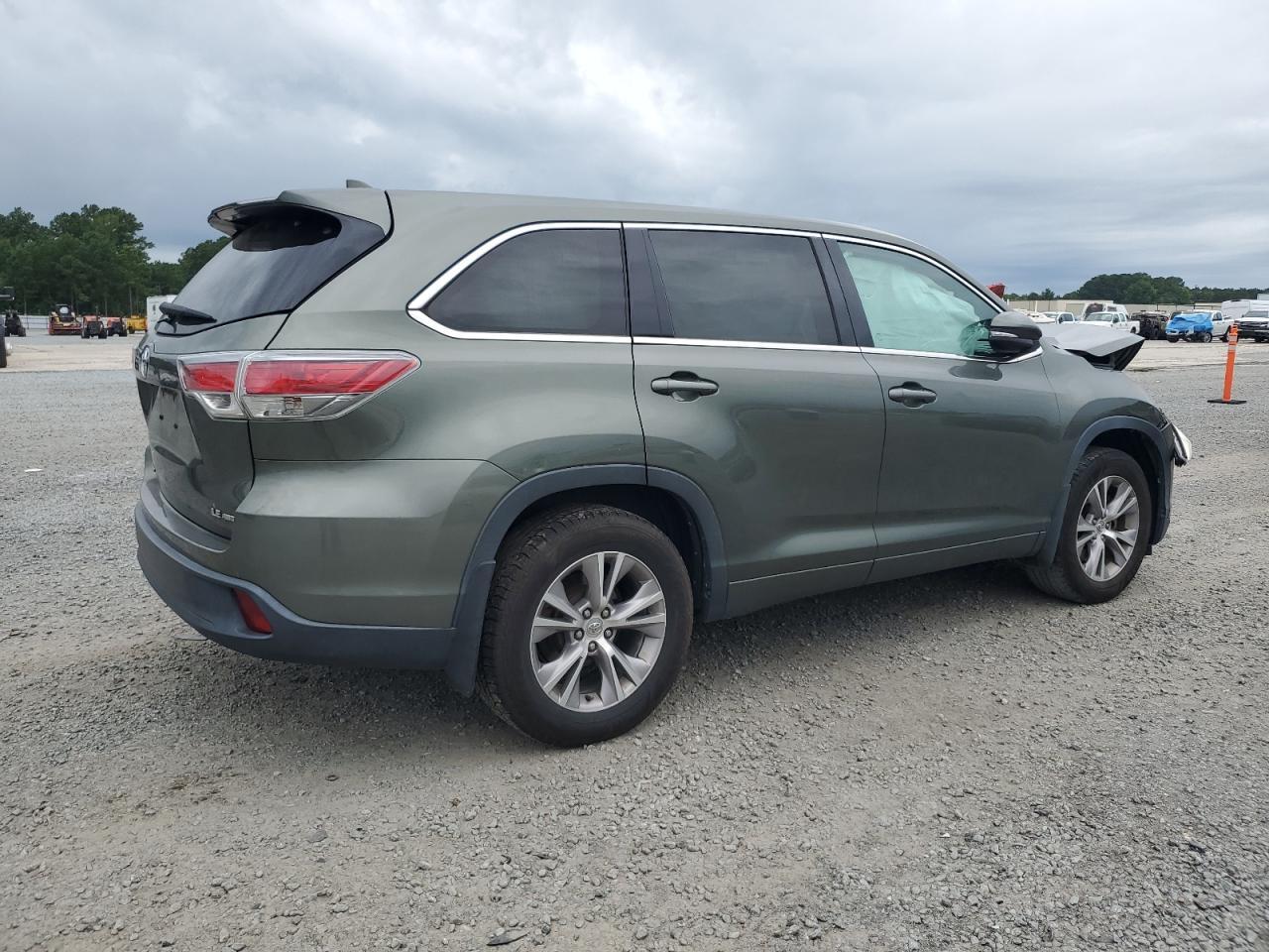 2014 Toyota Highlander Le - Фото 3