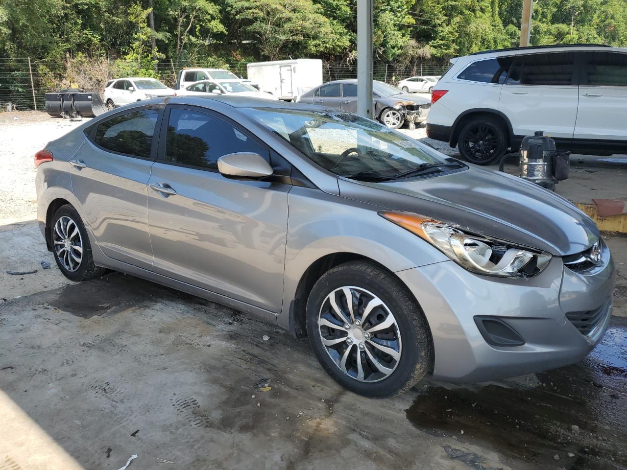 2013 Hyundai Elantra Gls - Фото 4