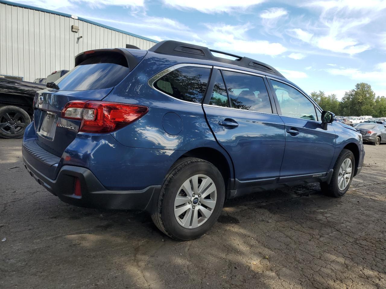 2019 Subaru Outback 2.5I Premium - Фото 3