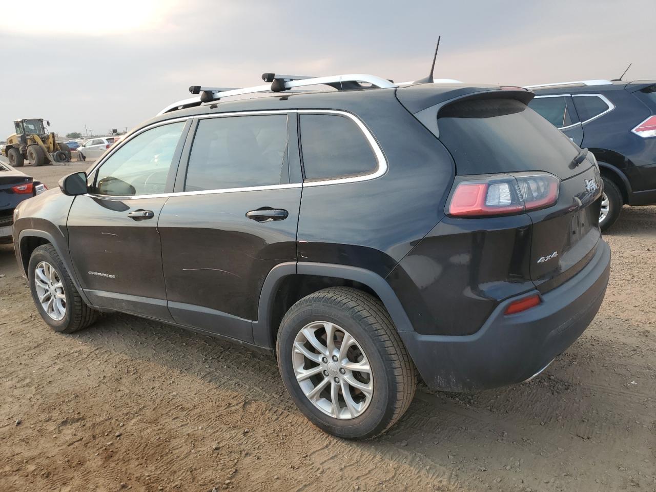2019 Jeep Cherokee Latitude - Фото 2
