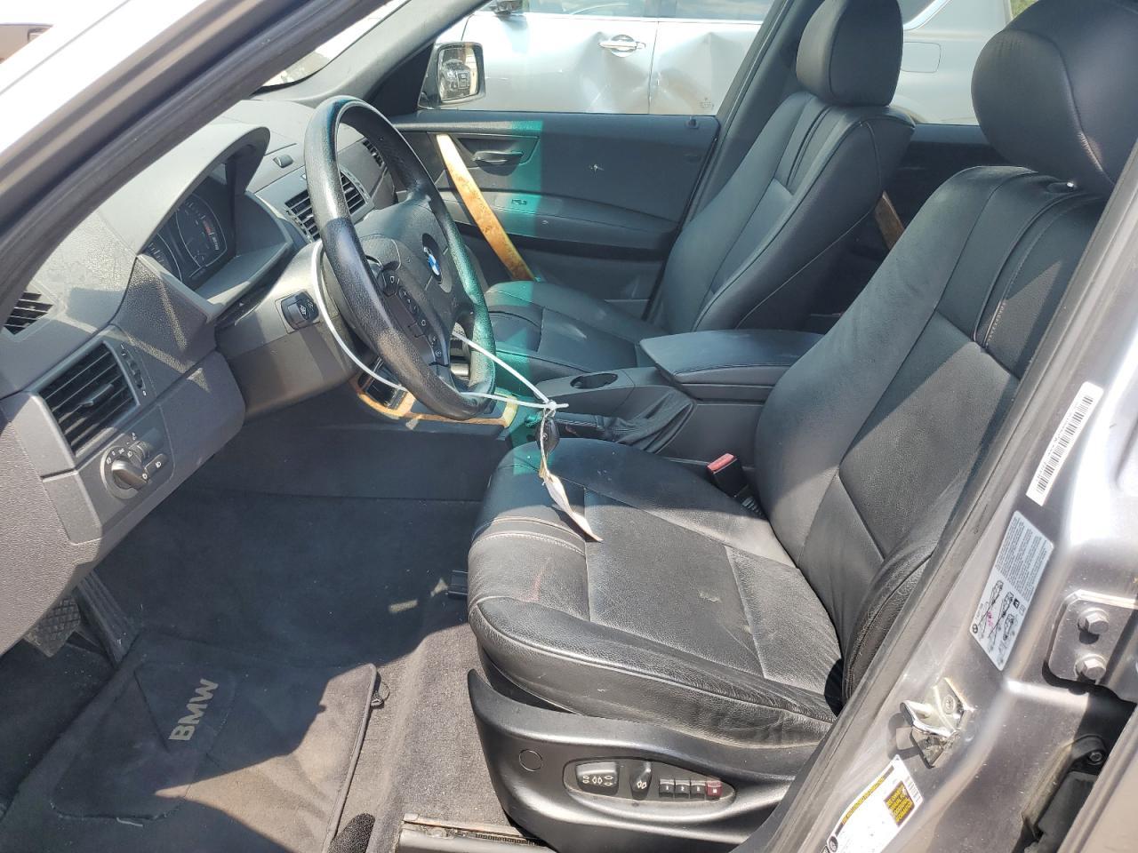 2004 BMW X3 2.5I - Фото 7