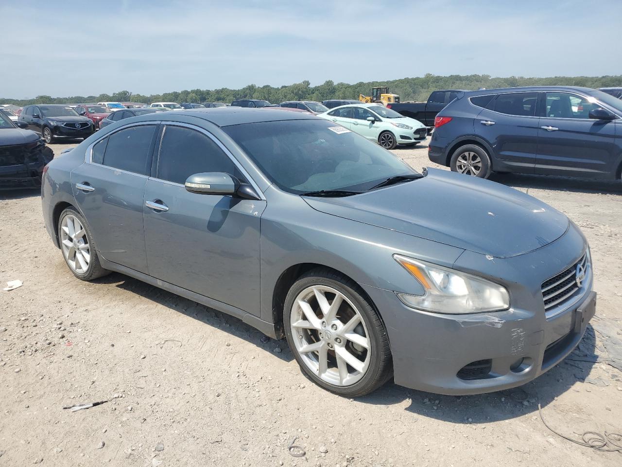2009 Nissan Maxima S - Image 4