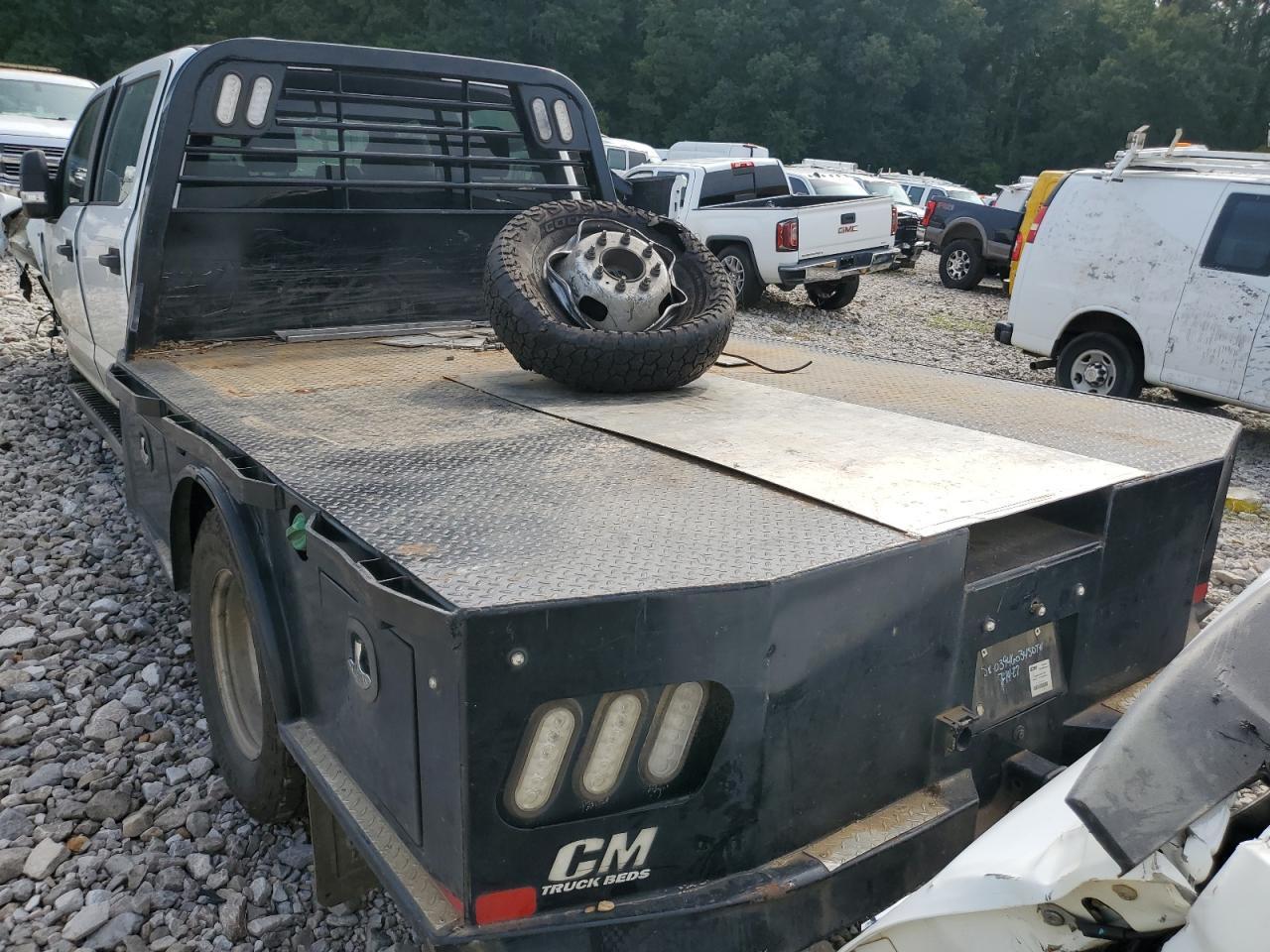 2022 Ford F350 Super Duty - Фото 6