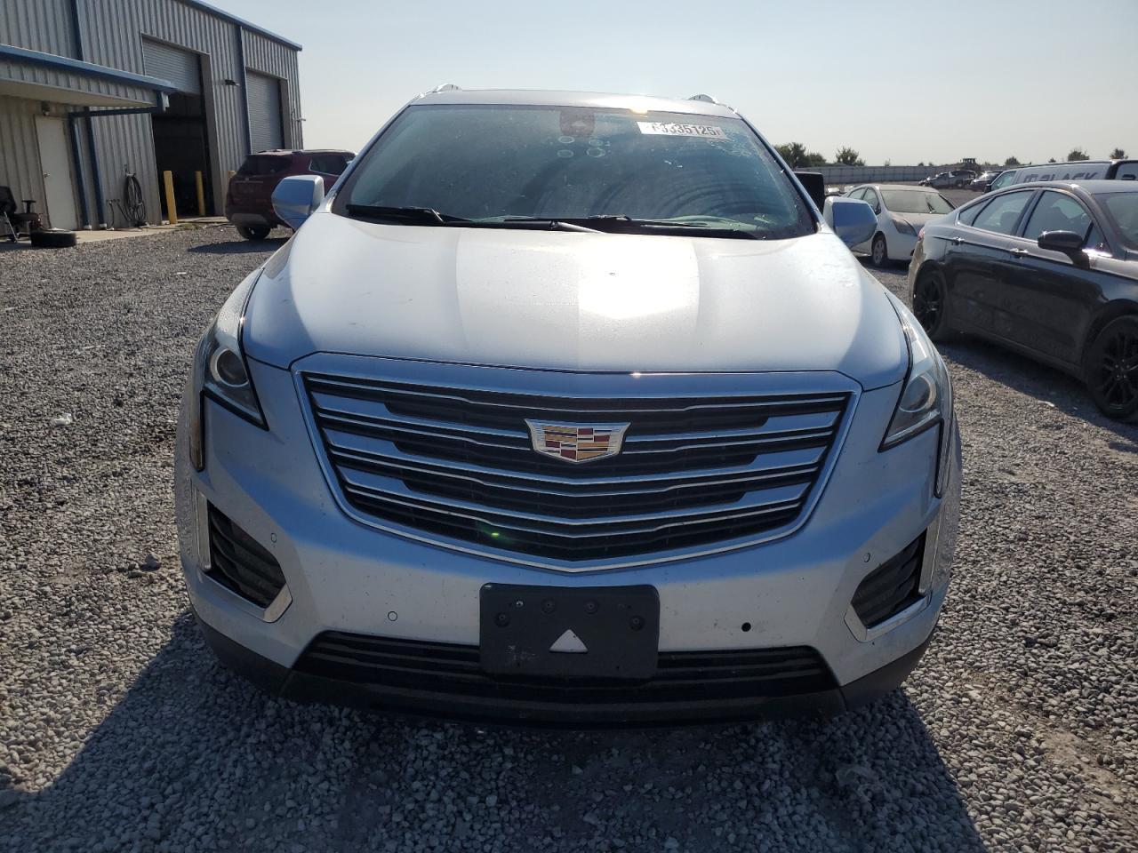 2017 Cadillac Xt5 Luxury - Фото 5