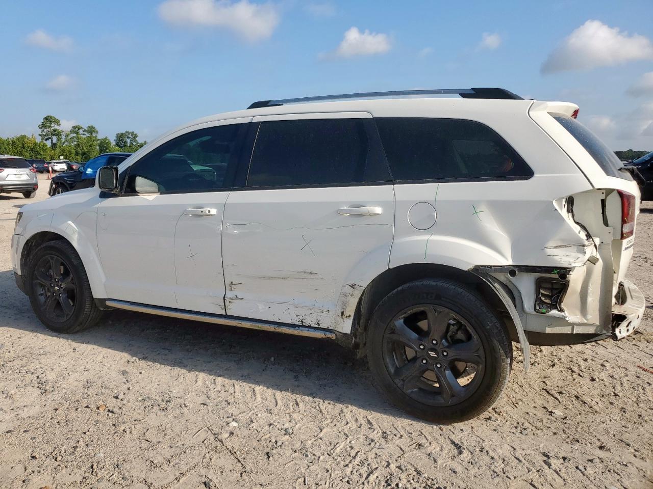 2019 Dodge Journey Crossroad - Фото 2