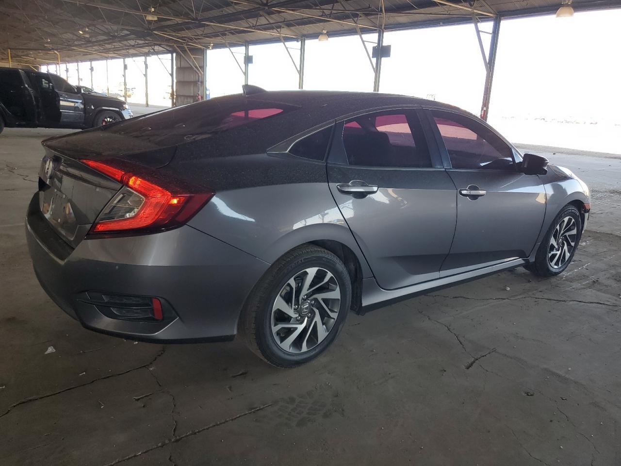 2017 Honda Civic Ex - Фото 3