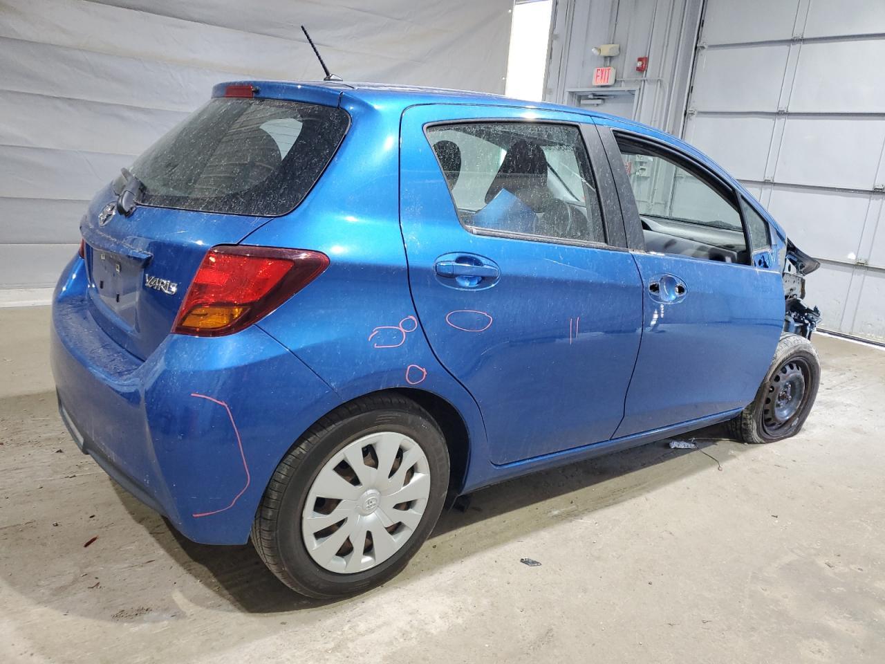 2015 Toyota Yaris - Фото 3