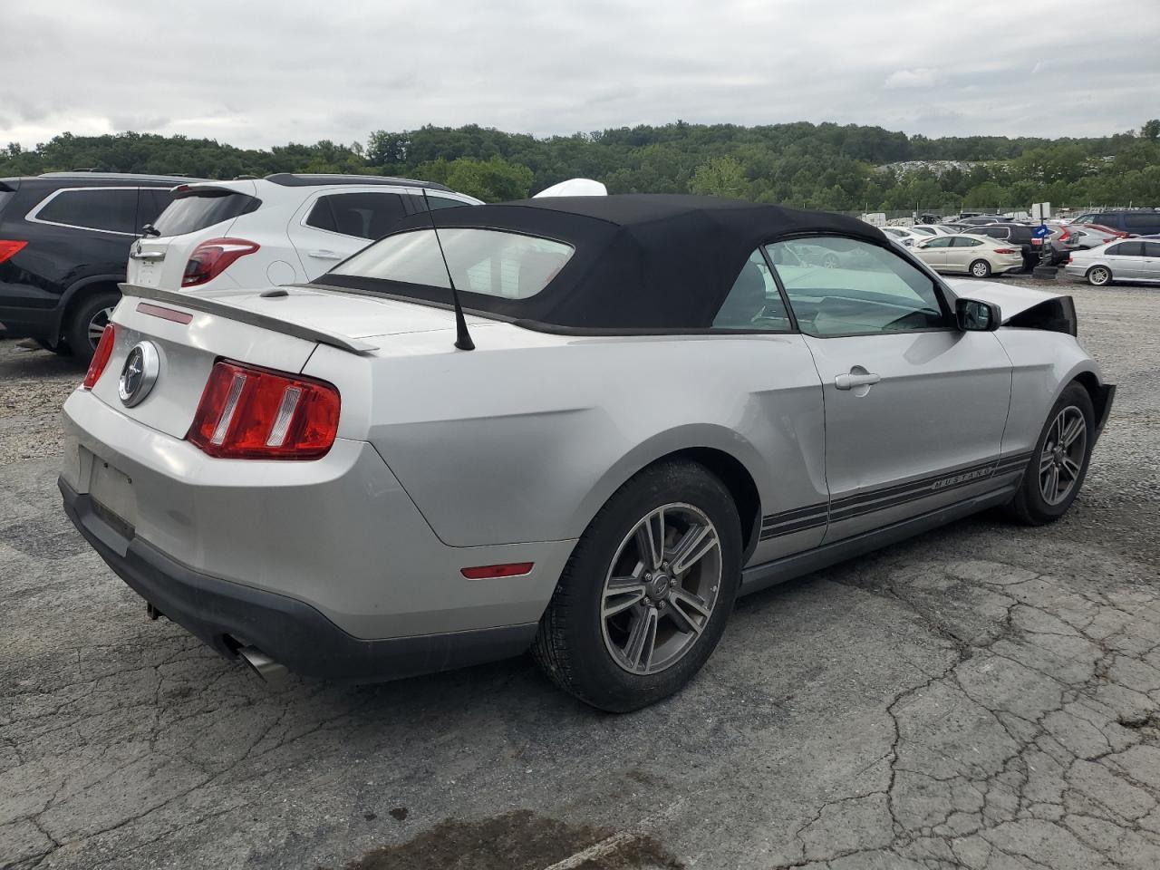 2012 Ford Mustang - Фото 3