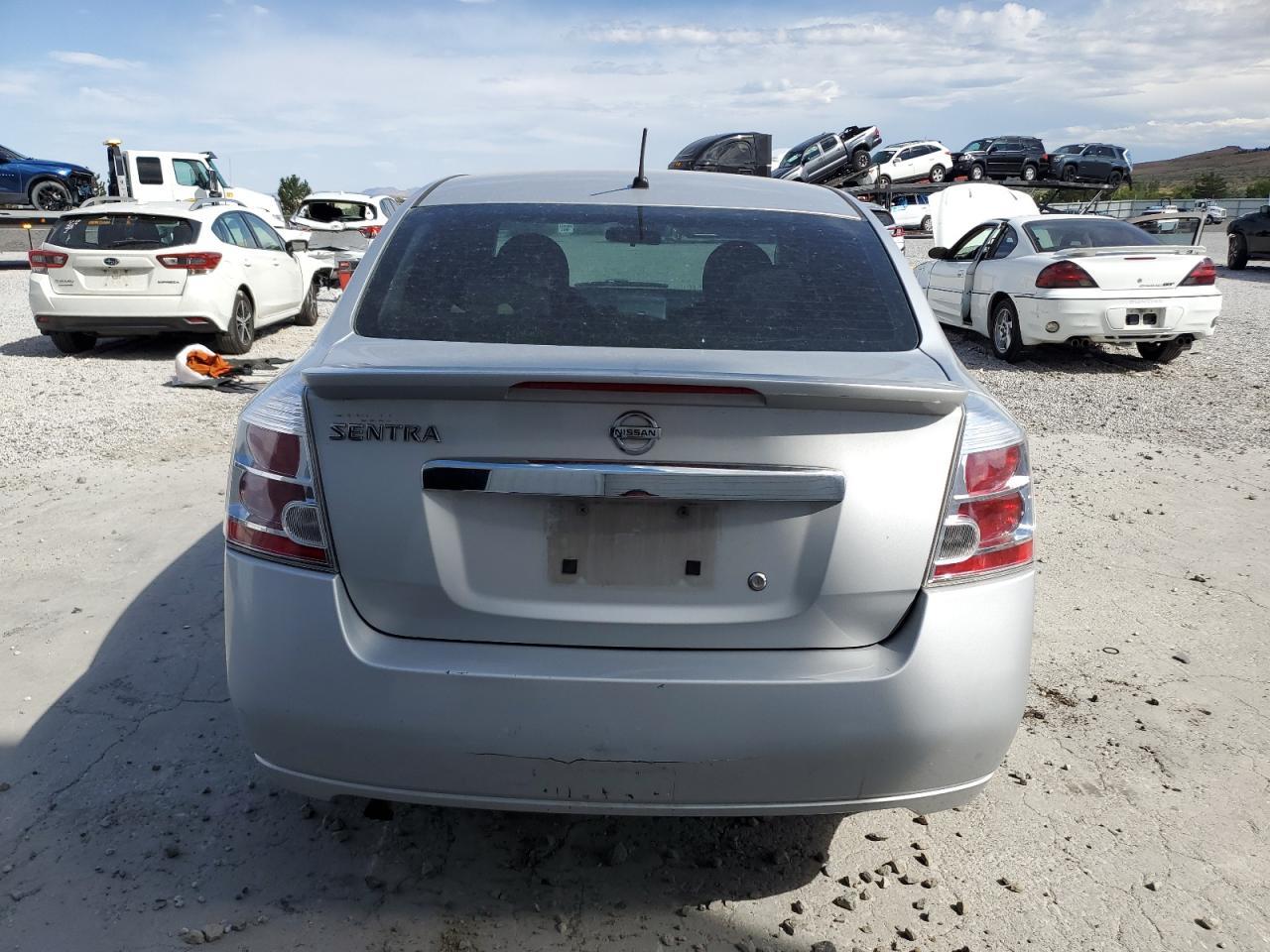 2012 Nissan Sentra 2.0 - Фото 6