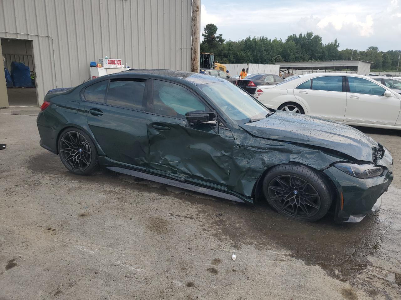 2025 BMW M3 Competition - Image 4