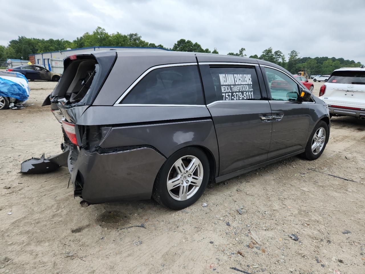 2012 Honda Odyssey Touring - Фото 3