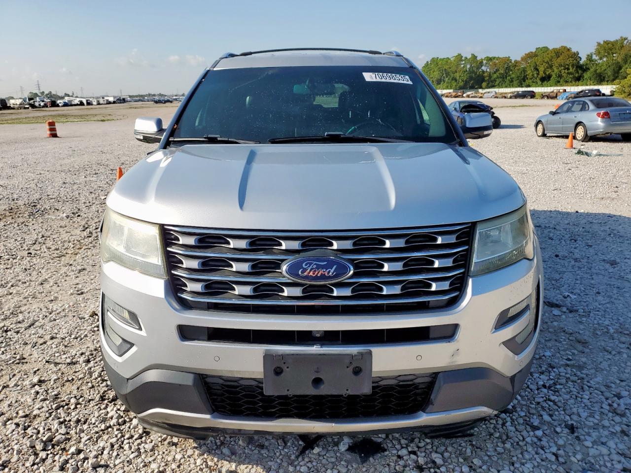 2016 Ford Explorer Limited - Image 5