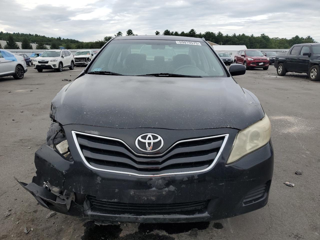 2011 Toyota Camry Base - Фото 5