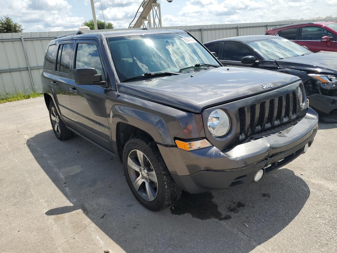 2016 Jeep Patriot Latitude - Image 4