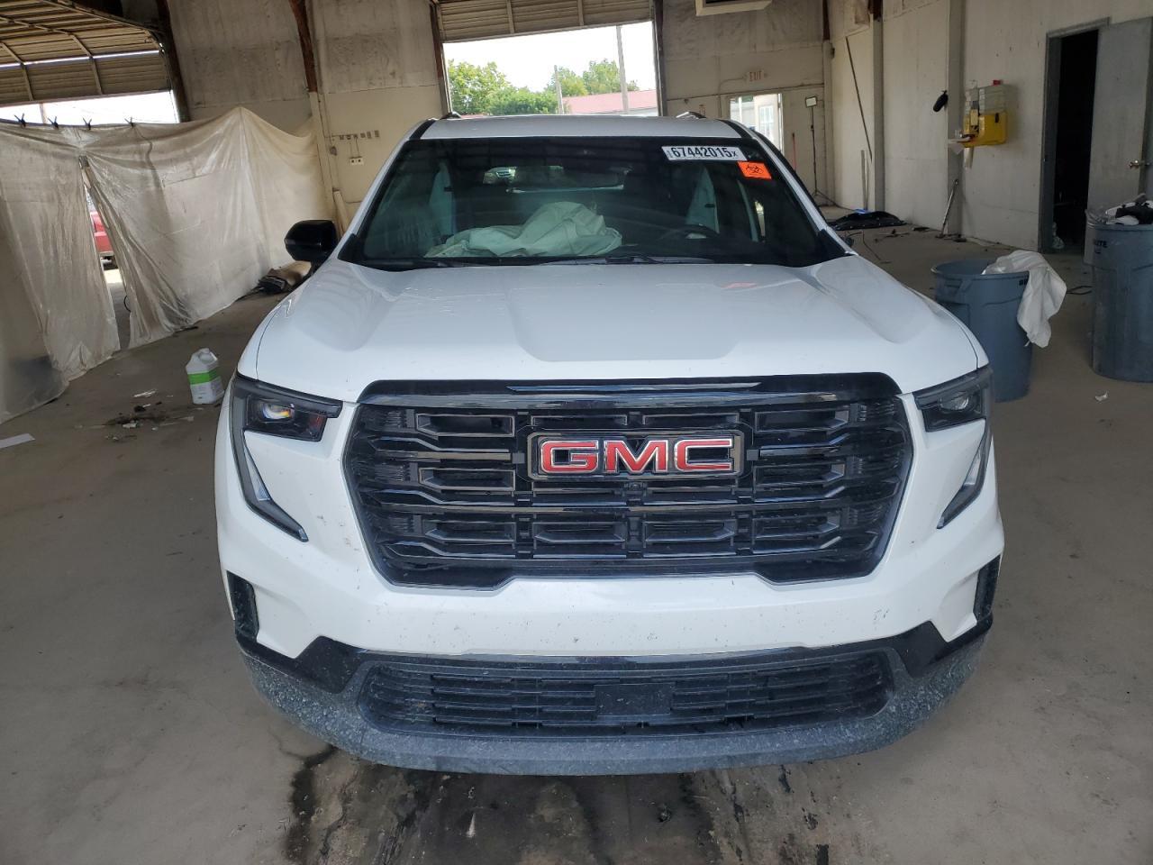 2025 GMC Acadia Elevation - Фото 5