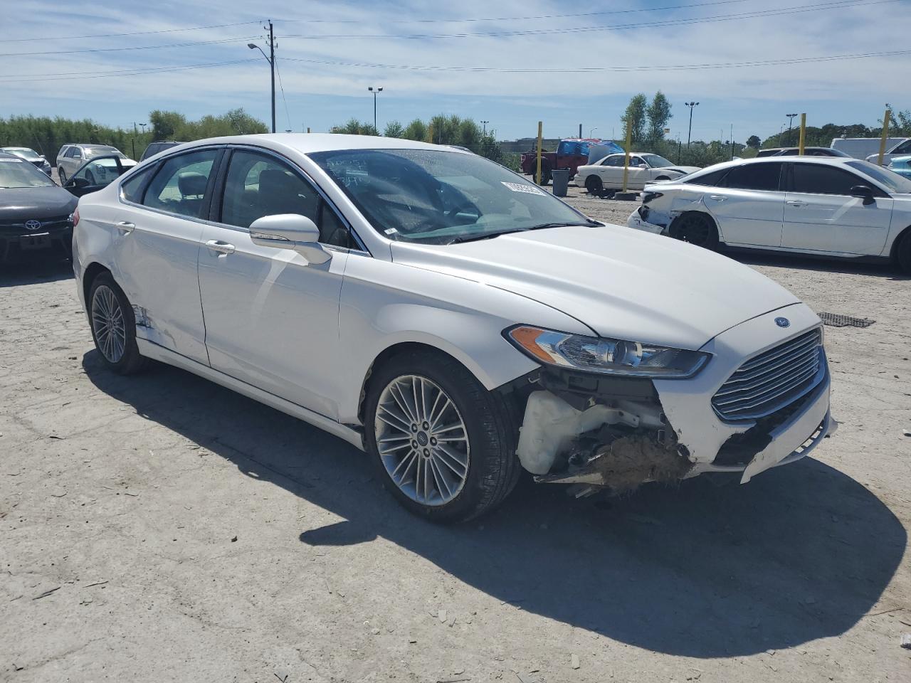 2013 Ford Fusion Se - Фото 4