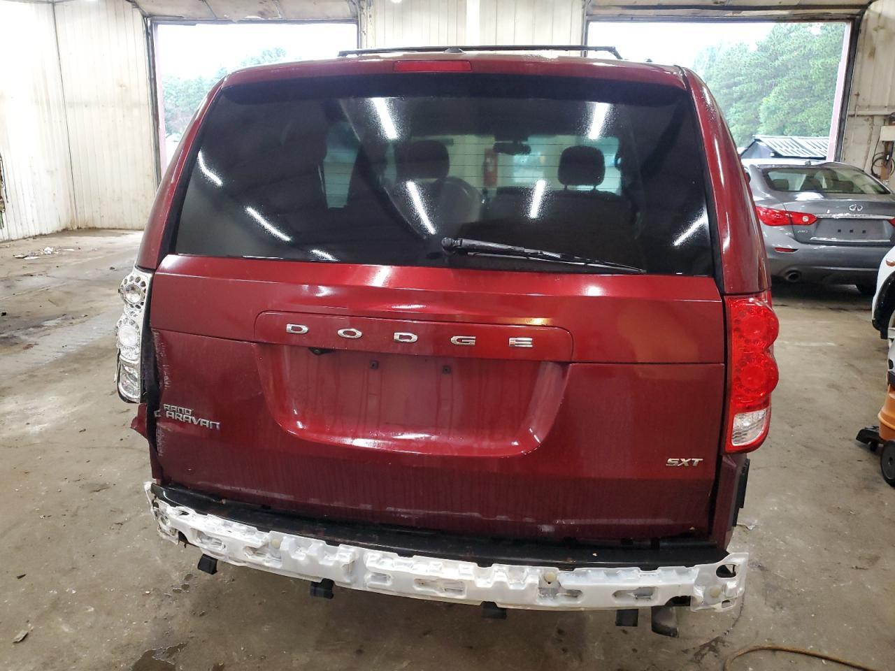 2018 Dodge Grand Caravan Sxt - Image 6