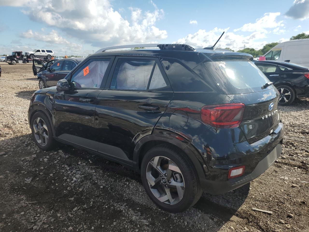 2025 Hyundai Venue Sel - Фото 2