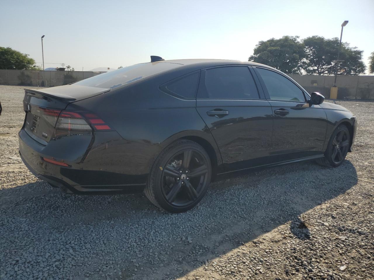 2025 Honda Accord Hybrid Sport-L - Image 3