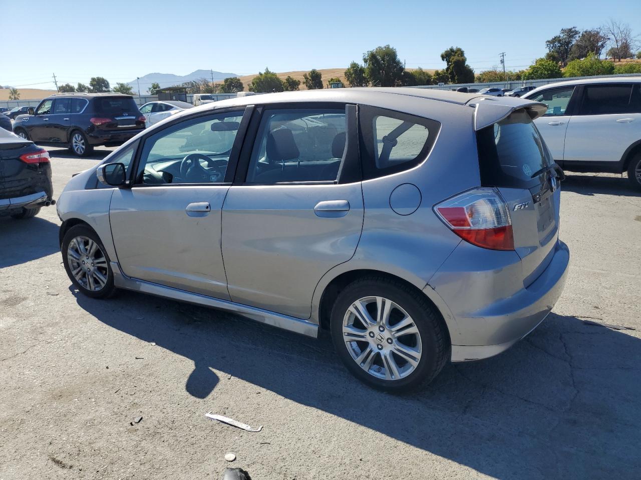 2010 Honda Fit Sport - Фото 2