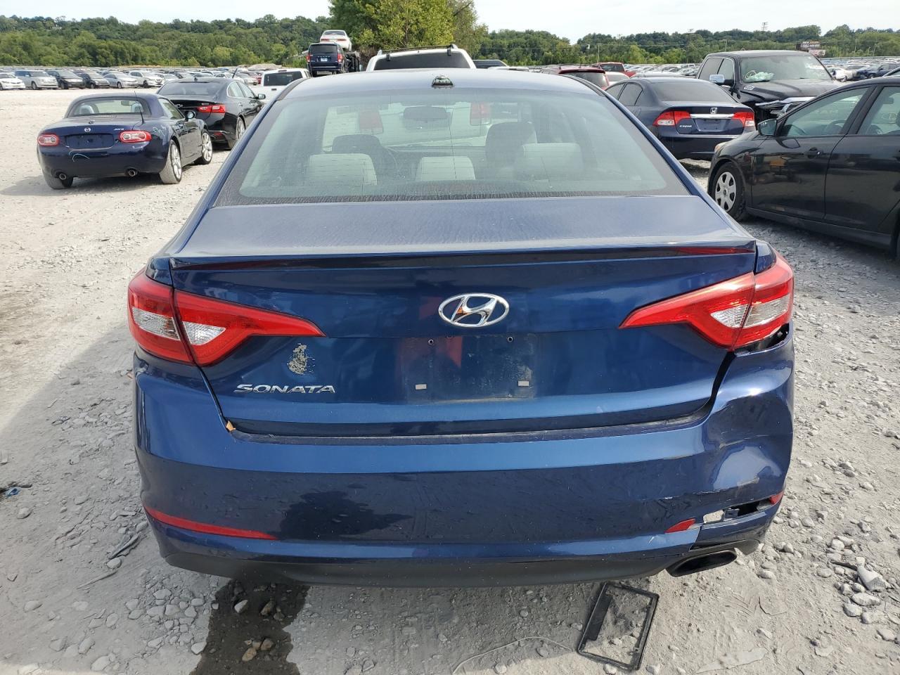 2017 Hyundai Sonata Se - Image 6