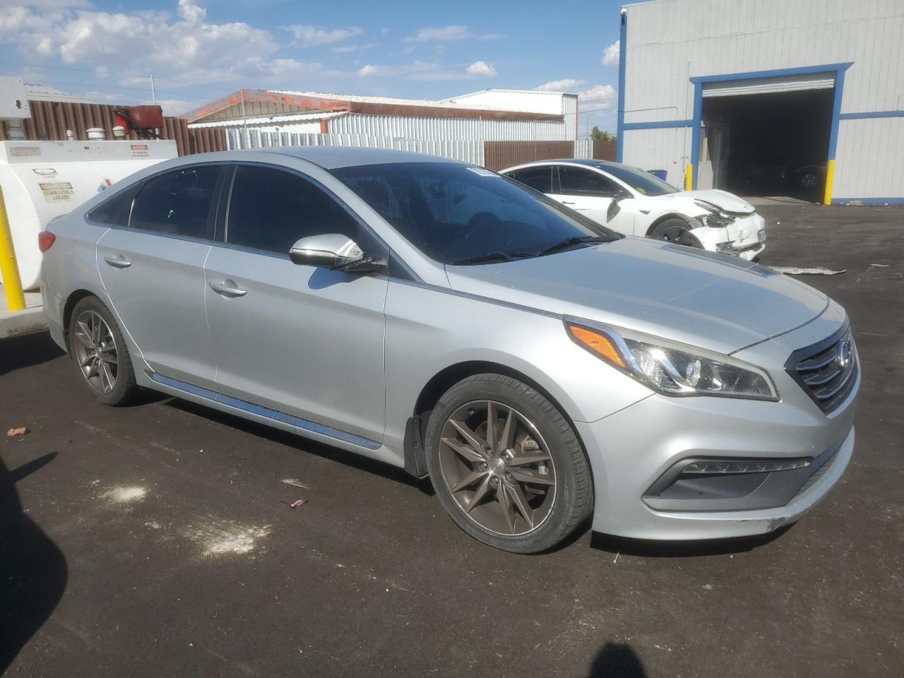 2017 Hyundai Sonata Sport - Фото 4