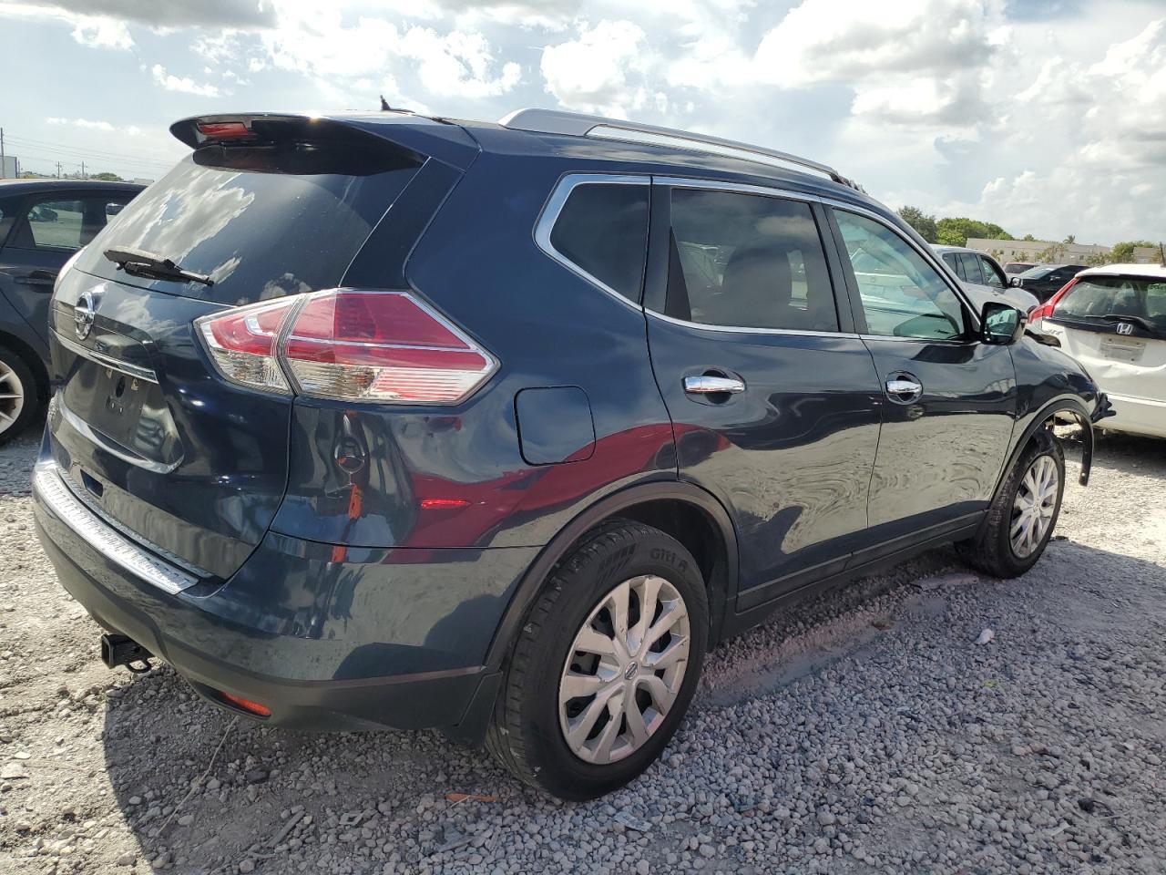 2016 Nissan Rogue S - Фото 3