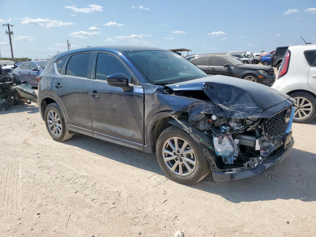 2024 Mazda Cx-5 Preferred - Image 4