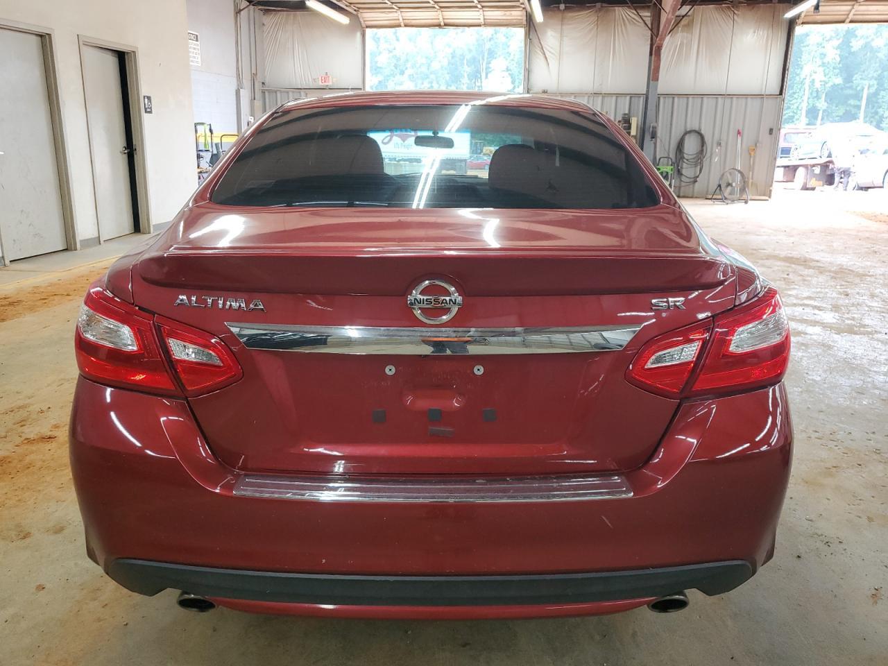 2016 Nissan Altima 2.5 - Image 6