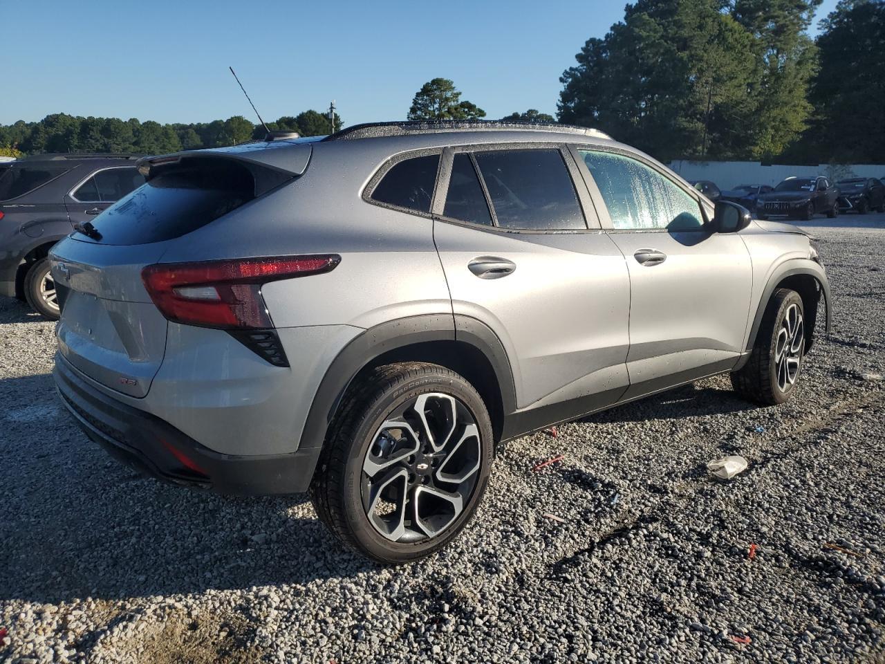 2025 Chevrolet Trax 2Rs - Фото 3