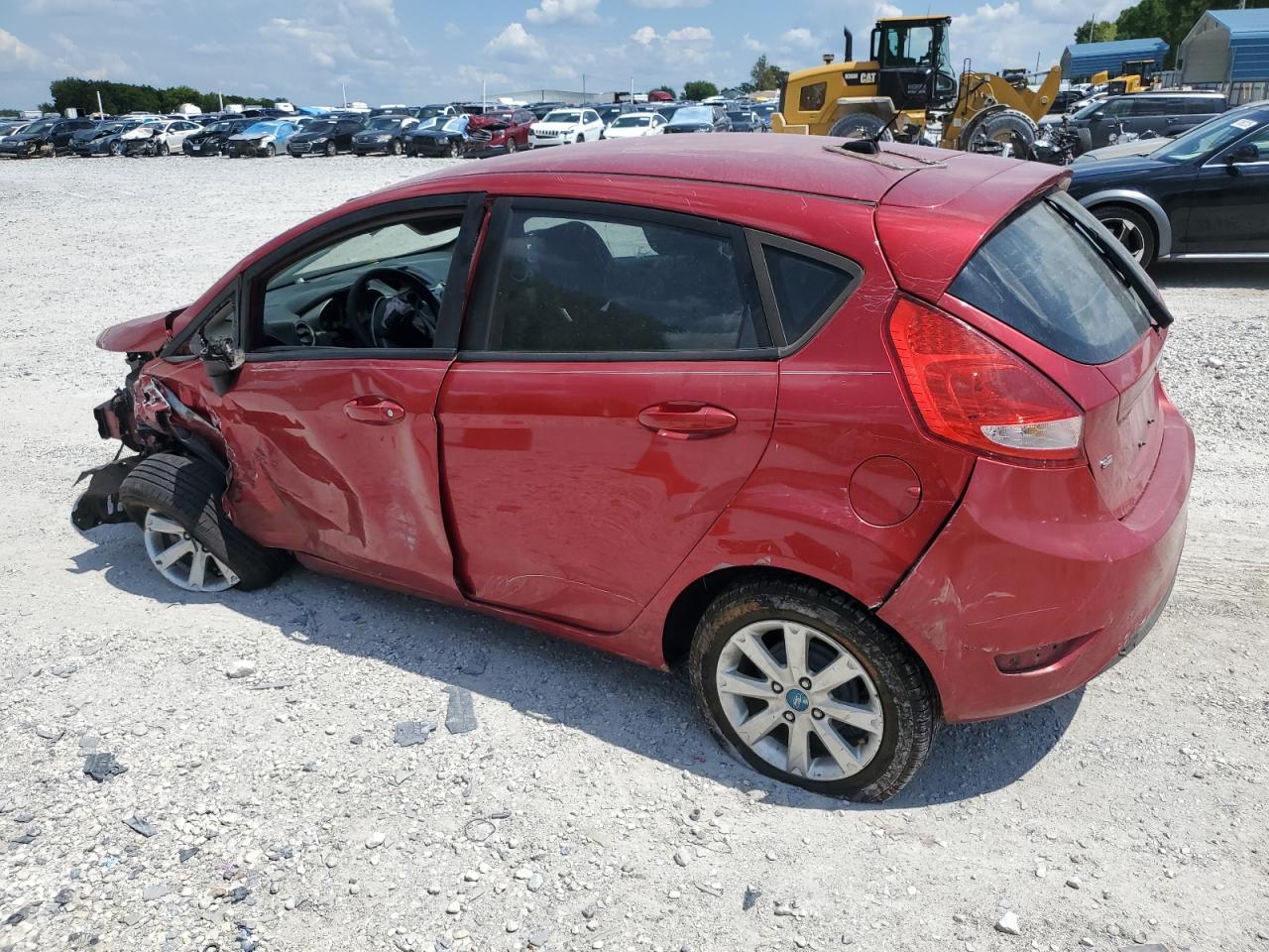 2011 Ford Fiesta Se - Фото 2