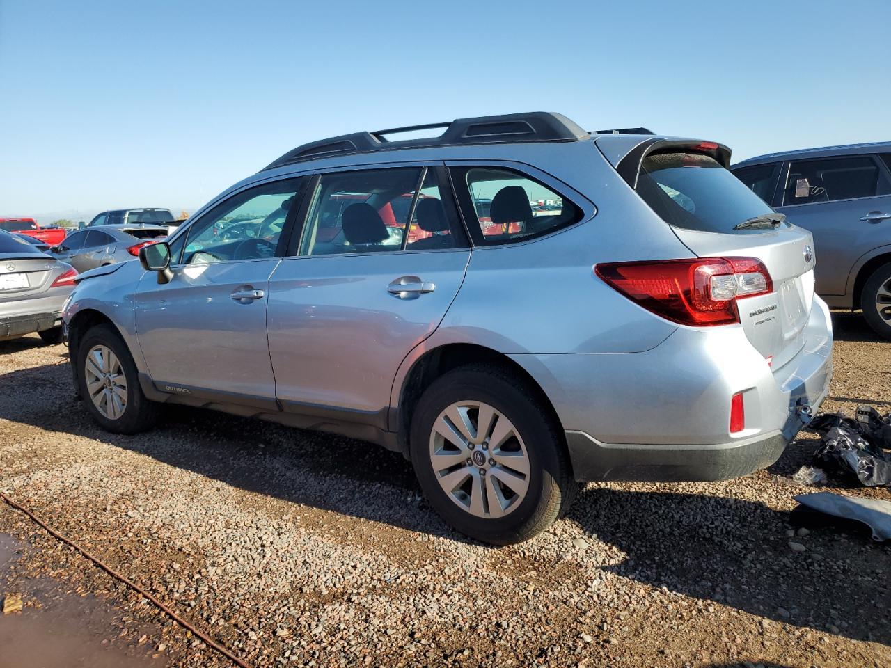2017 Subaru Outback 2.5I - Фото 2