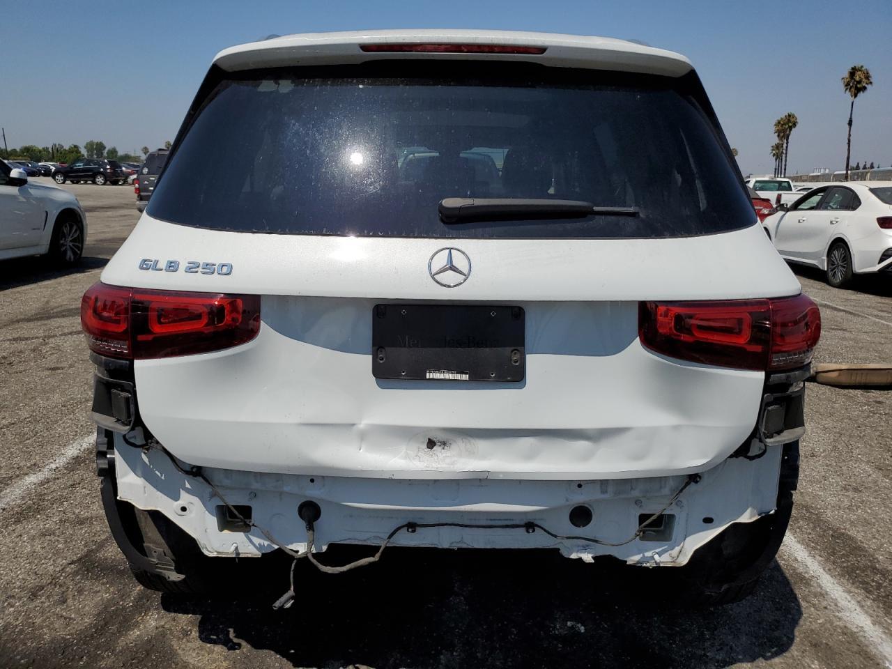 2020 Mercedes-Benz Glb 250 - Фото 6