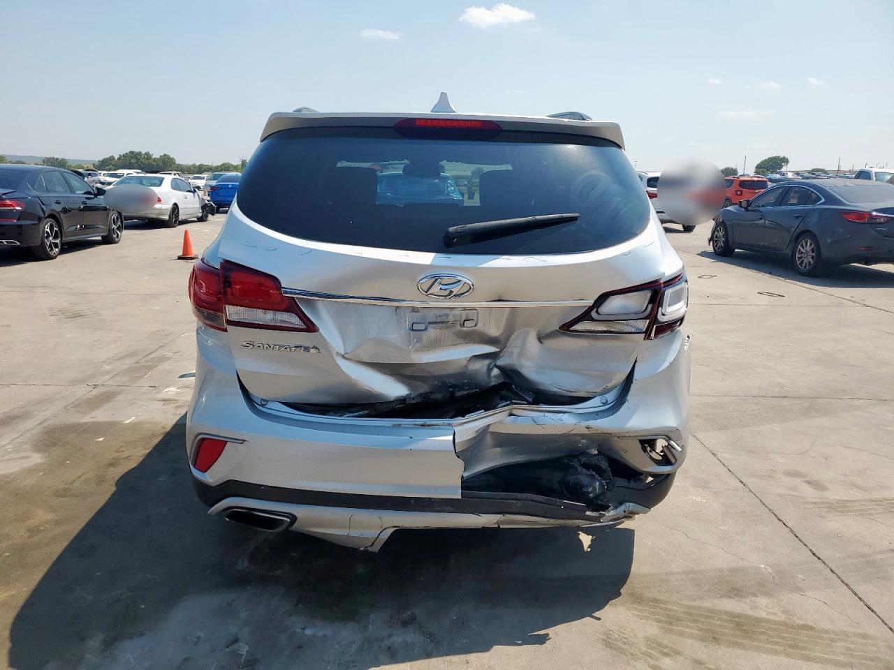 2017 Hyundai Santa Fe Se - Фото 6