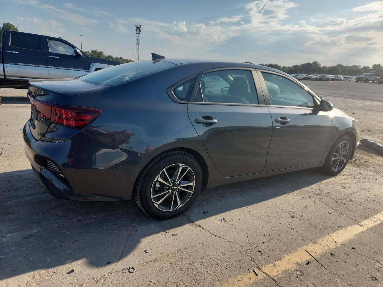 2024 Kia Forte Lx - Image 3