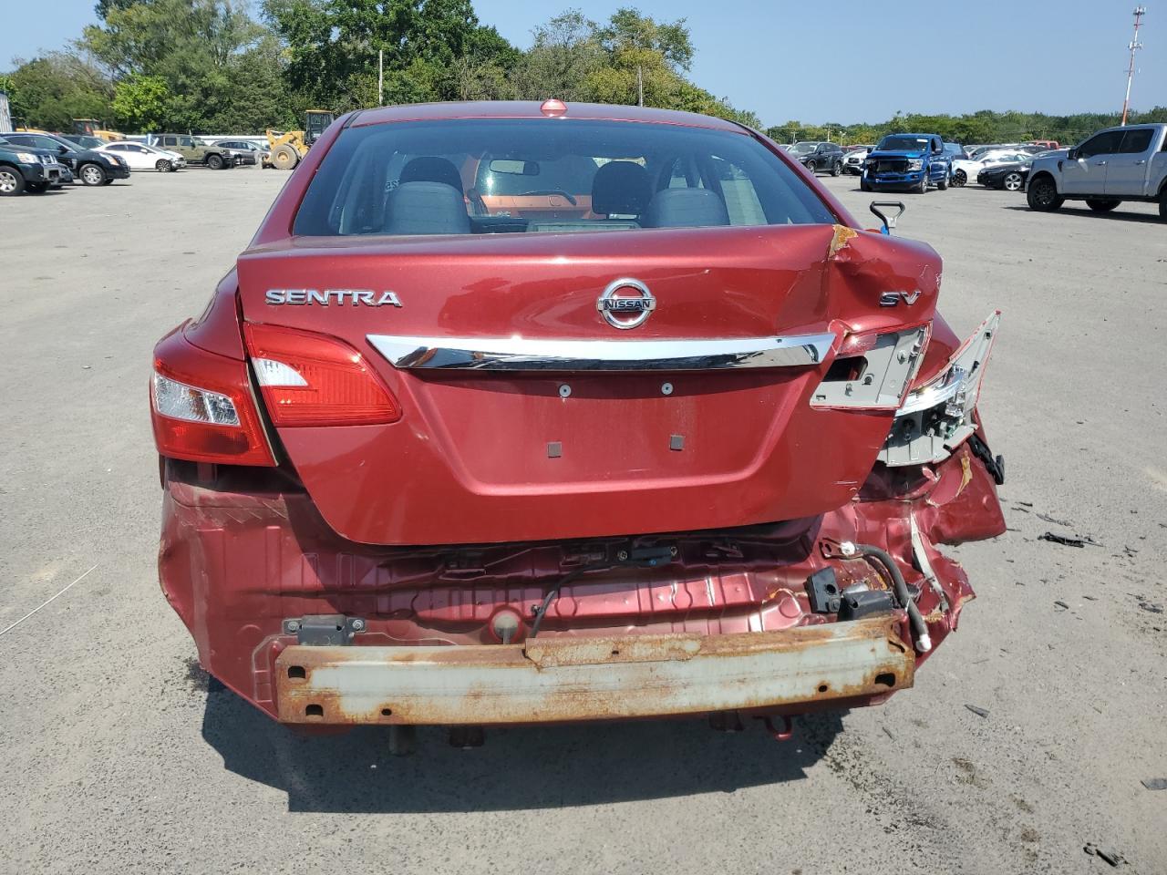 2016 Nissan Sentra S - Image 6