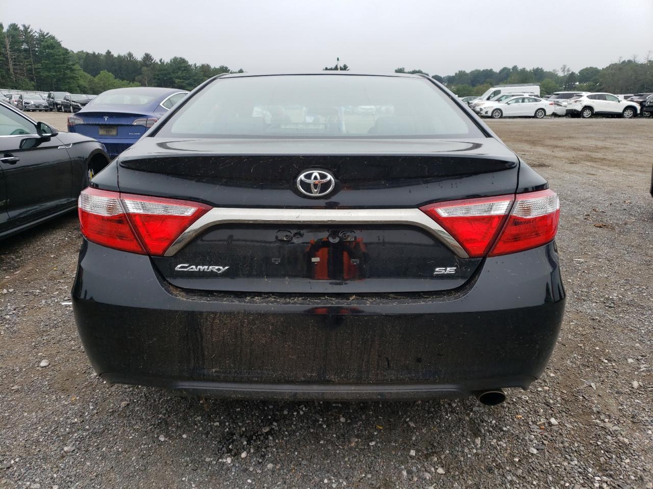 2016 Toyota Camry - Фото 6