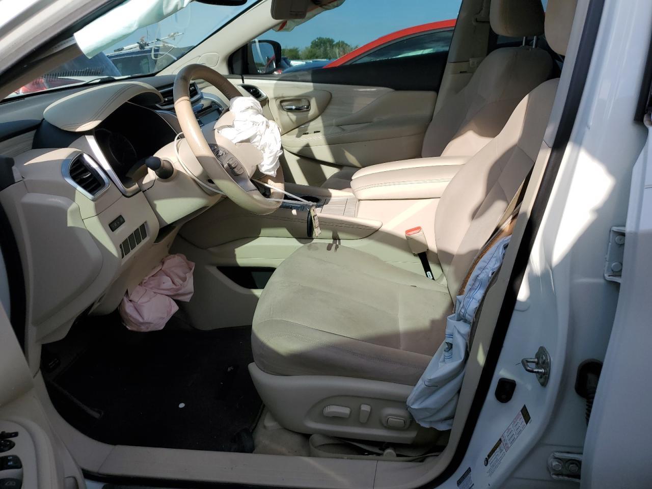 2015 Nissan Murano S - Image 7