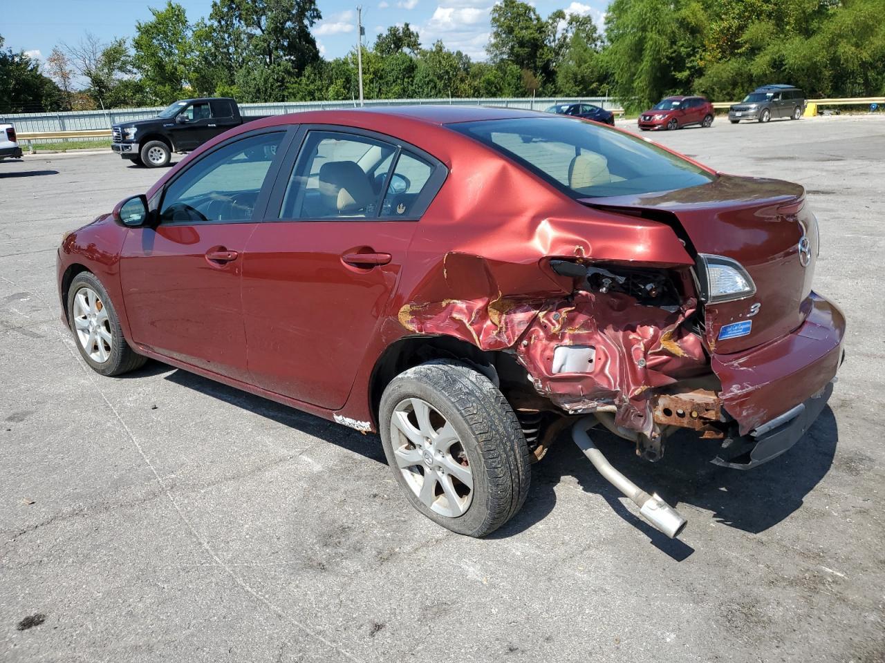 2010 Mazda 3 I - Image 2