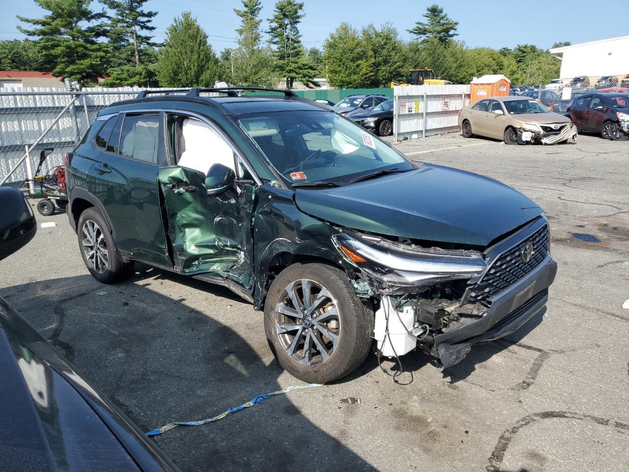 2022 Toyota Corolla Cross Xle - Фото 4