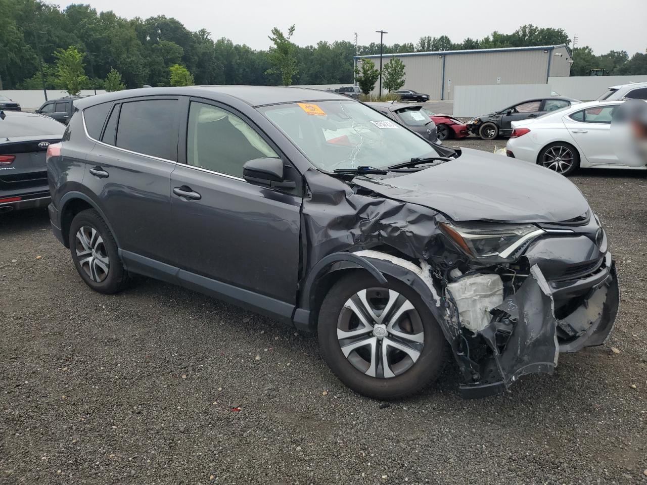 2018 Toyota Rav4 Le - Image 4