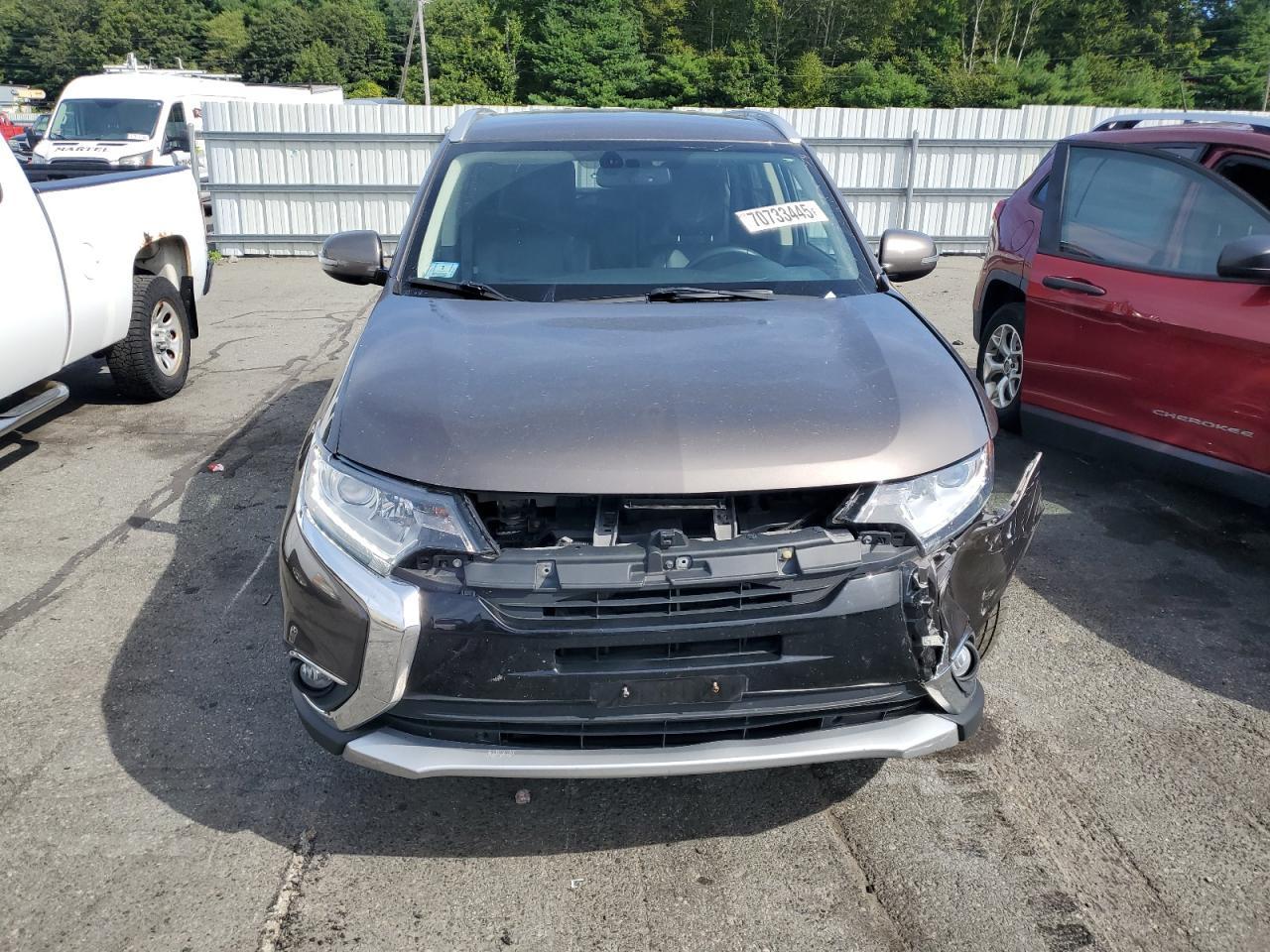 2017 Mitsubishi Outlander Se - Фото 5